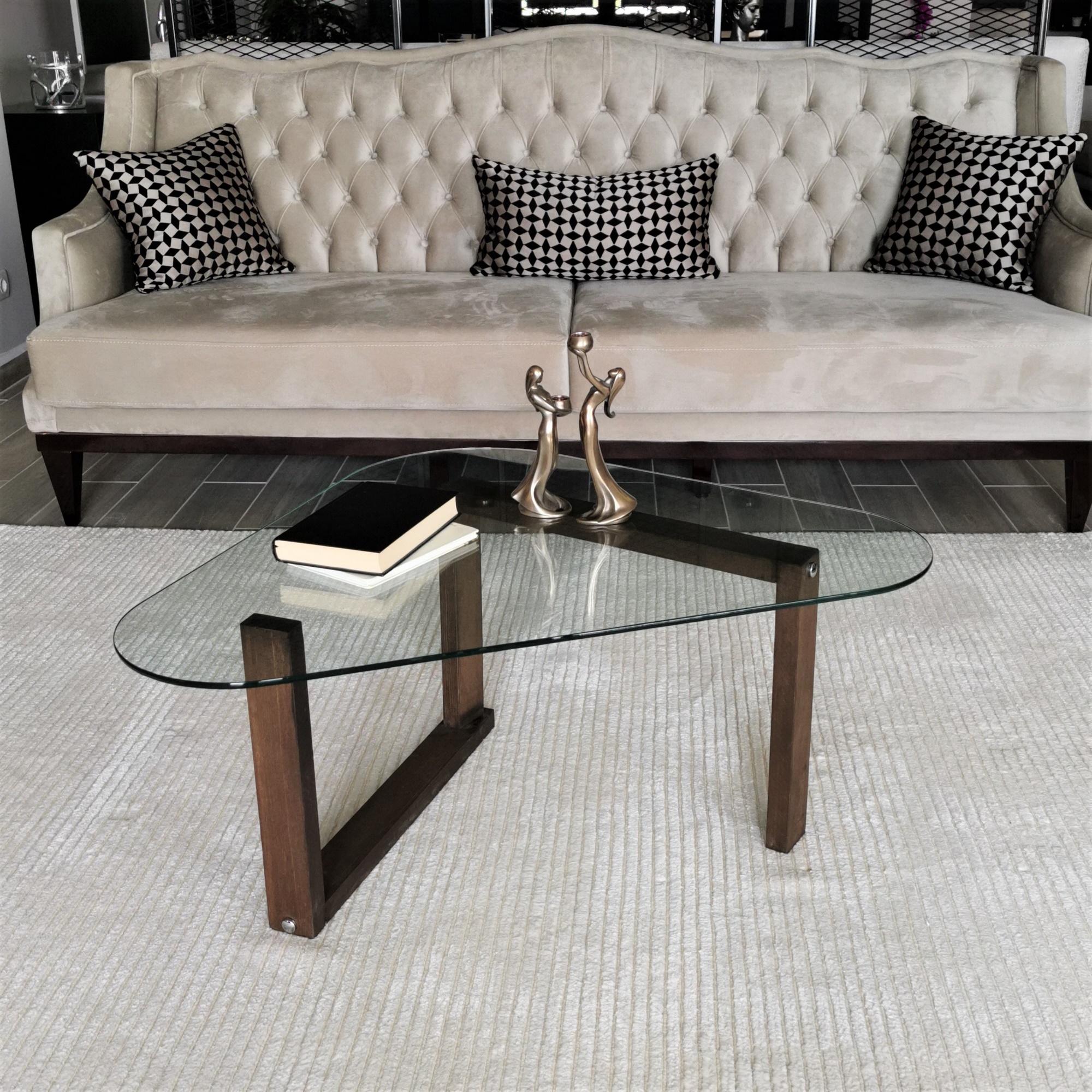 S302 Cam Coffee Table